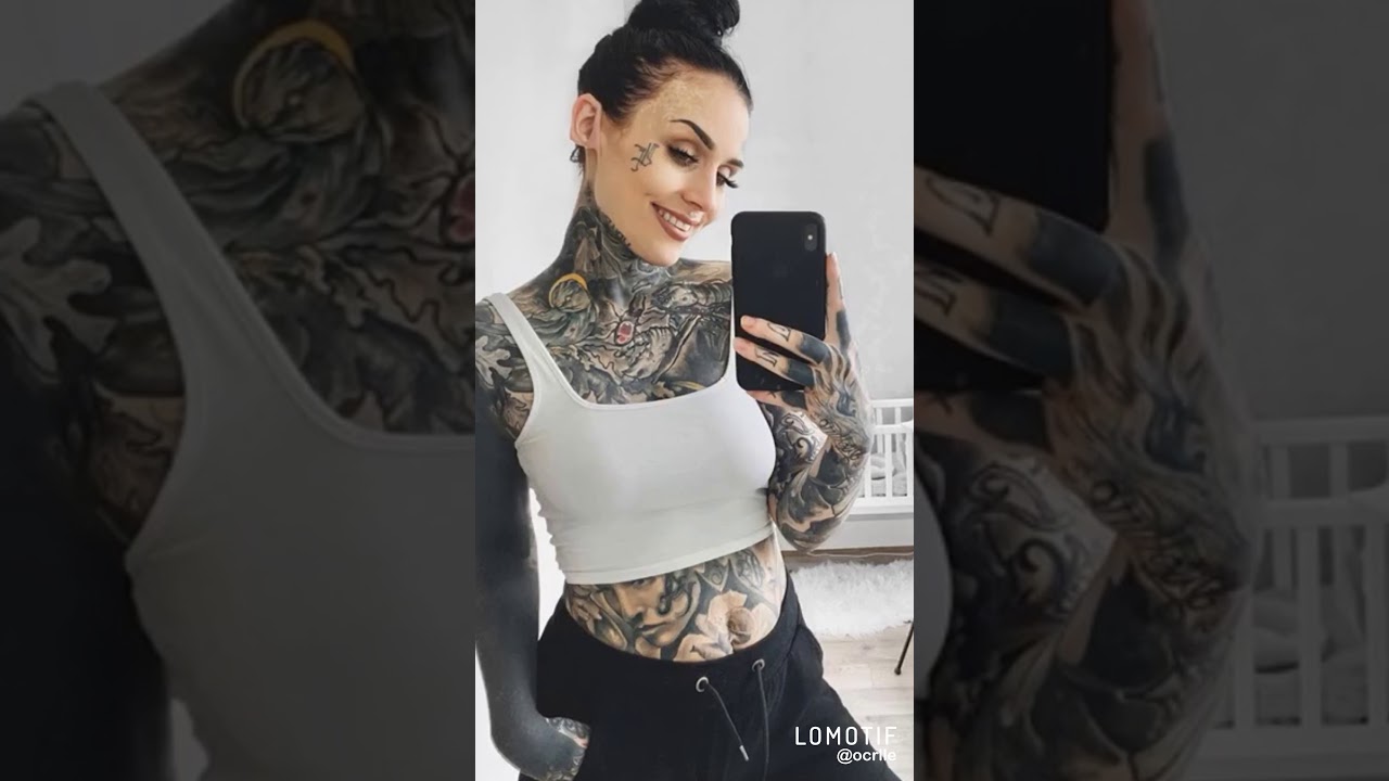 Monami Frost