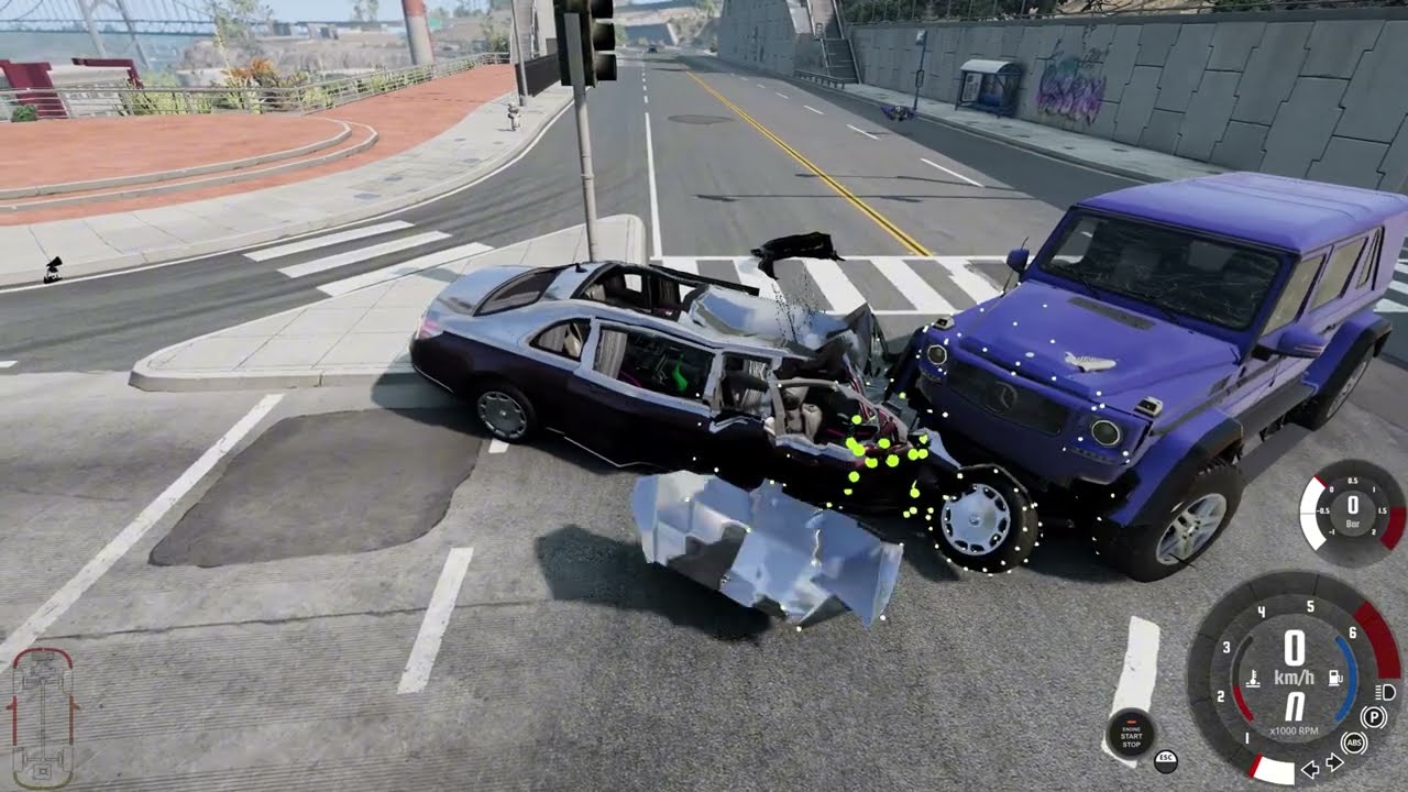 Mercedes Maybach Pullman Guard is not strong and takes a lot of damage 4K