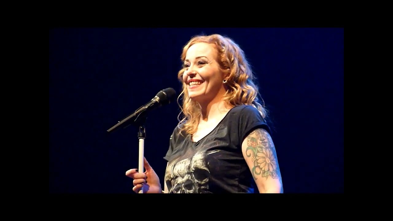 Anneke van Giersbergen - Love Is All (Heavy Strings live @ TivoliVredenburg Utrecht 17.01.2024) 6/6