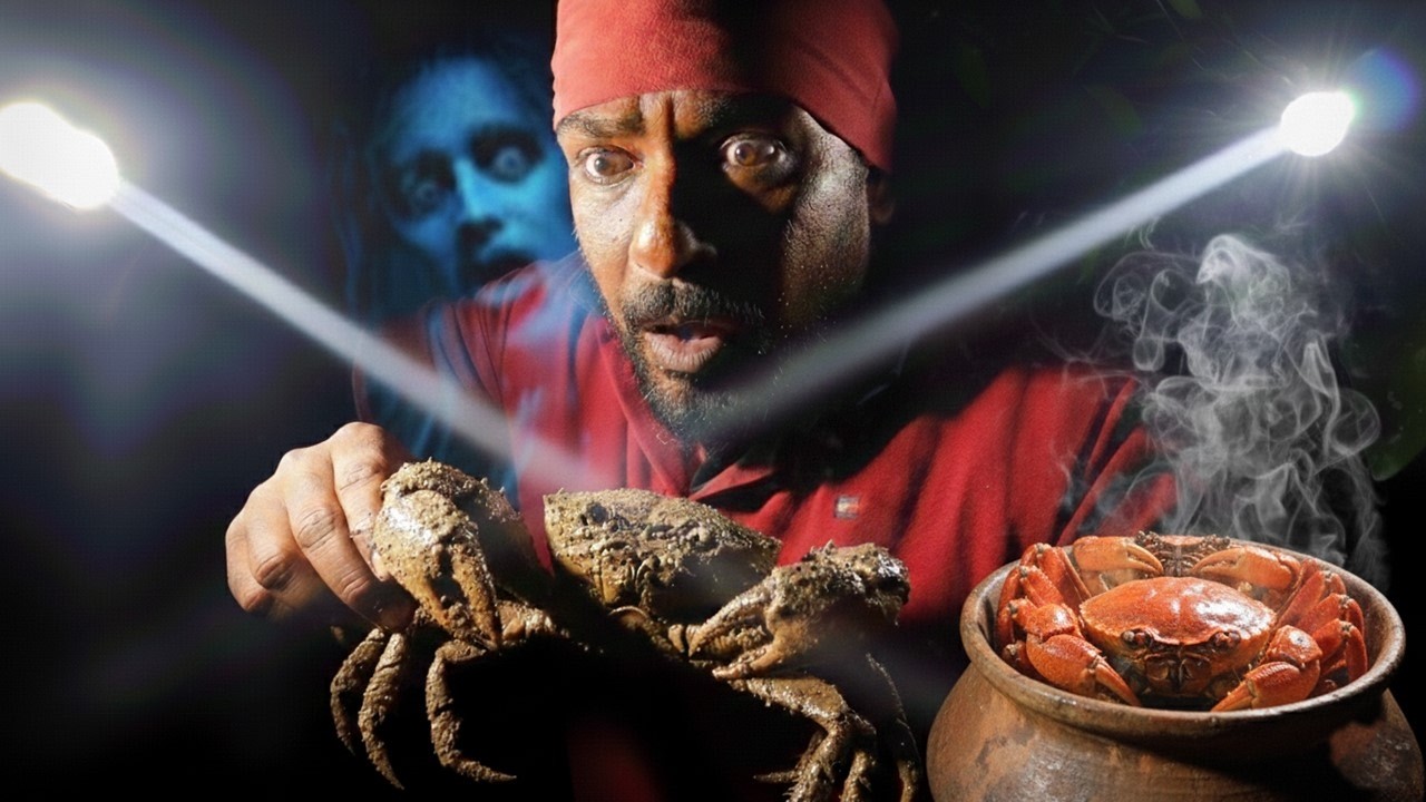 කට්ට කරුවලේ කකුළු දඩයම | Crab hunt and cook in night | පන්දම් පාමු | @wishwatiyubaya 👣😲🦀