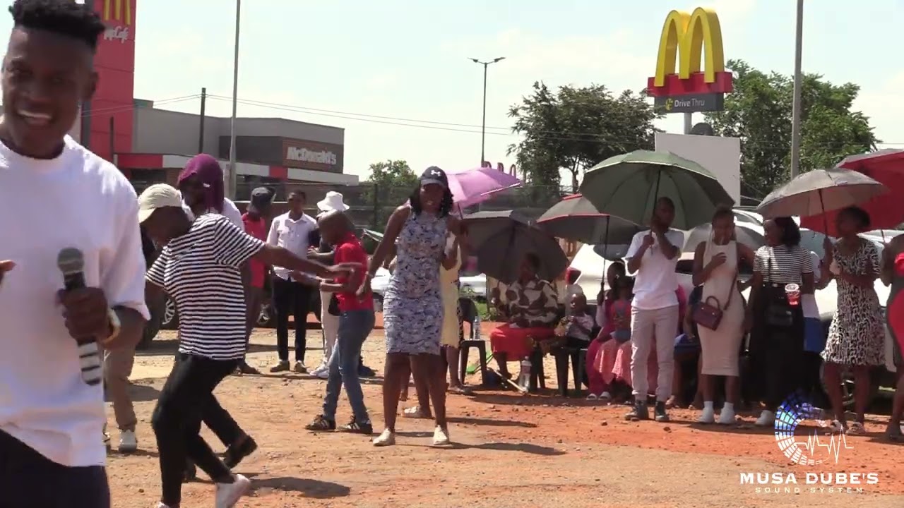 Itende - bohlala bejabula by Kwenza Cele