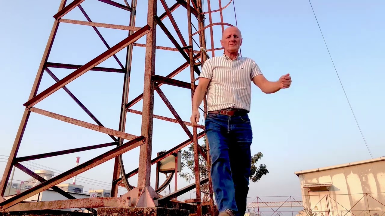 64 года! 12 подтягиваний с уголком! Подтягивания в 60 + лет Спорт 12 angle pull-ups at 64 years old