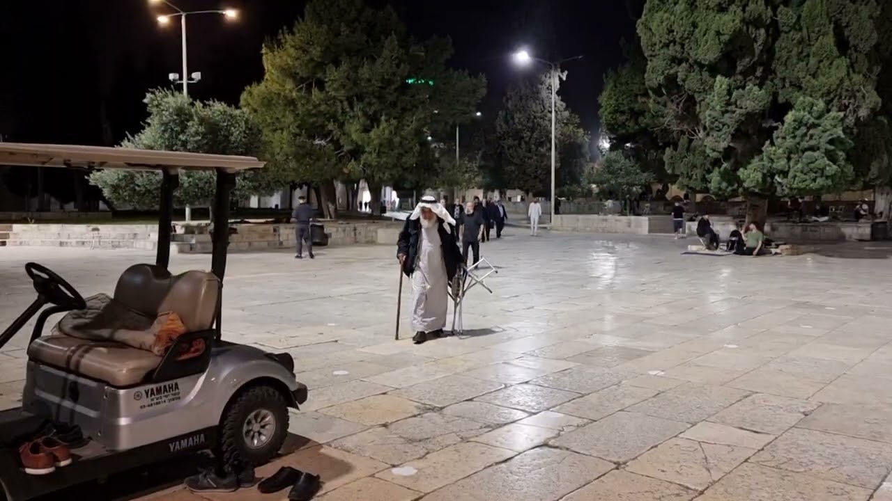 01 - أذان الفجر يرفعه شوكت صلاح من المسجد الأقصى المبارك - 19 رمضان 1444هجري وفق 10 نيسان 2023م