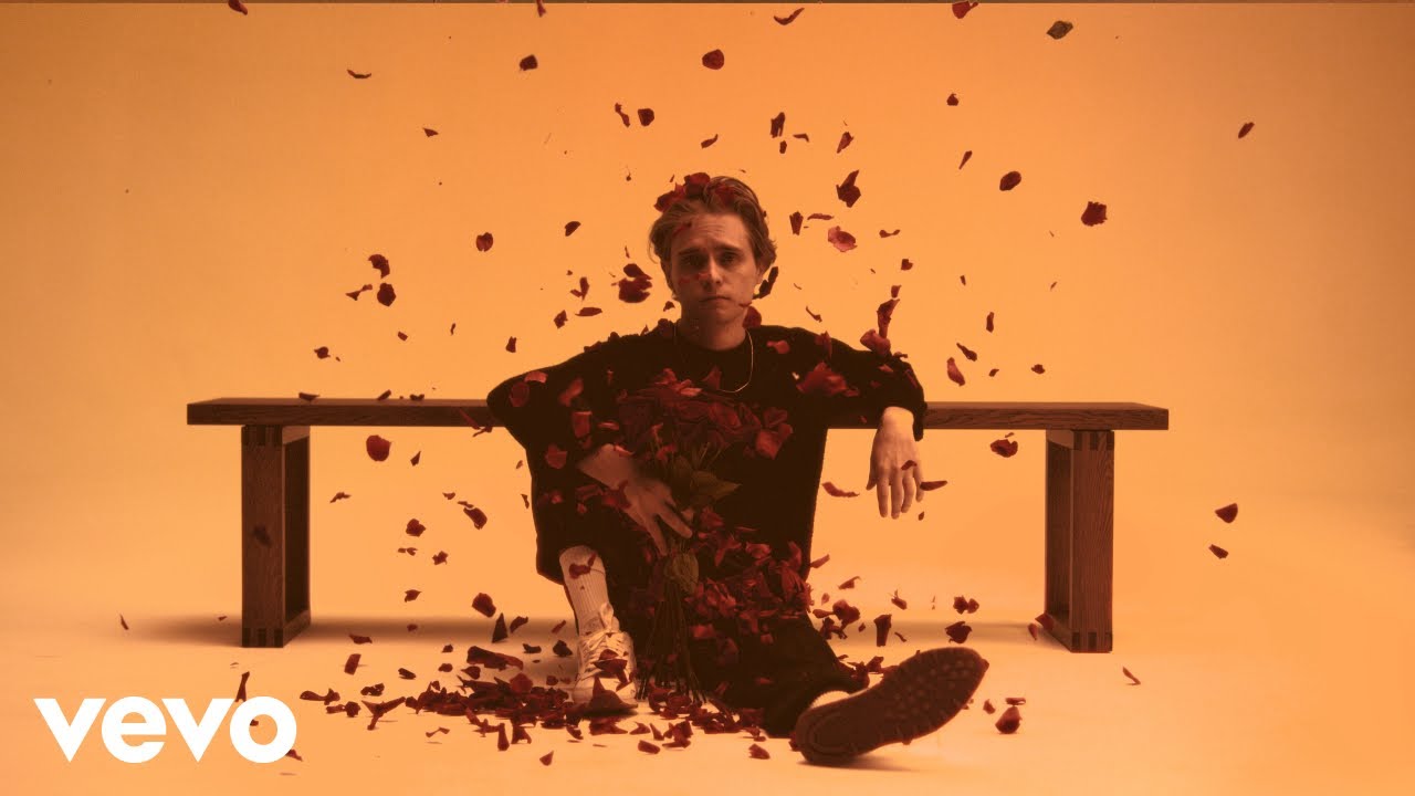 Devin Kennedy - Falling for You (Official Music Video)