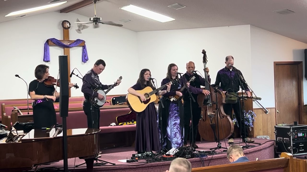 The Translator - Headin’ Home | Family Bluegrass Gospel | Original Song
