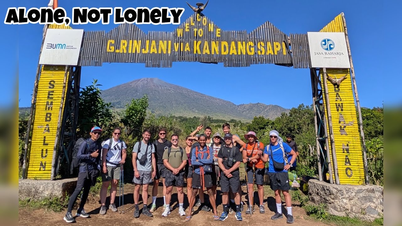 Mount Rinjani (5-7 June 2025); Sembalun & Torean | From a Sea of Hikers to a Group of 6 🇲🇾🇪🇸🇺🇸🇮🇹🇱🇺🇩🇪