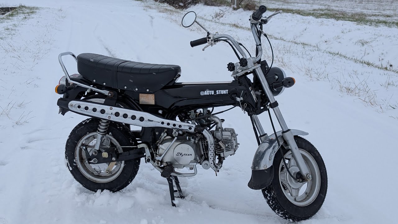 Le SkyTeam 125 dans la neige 