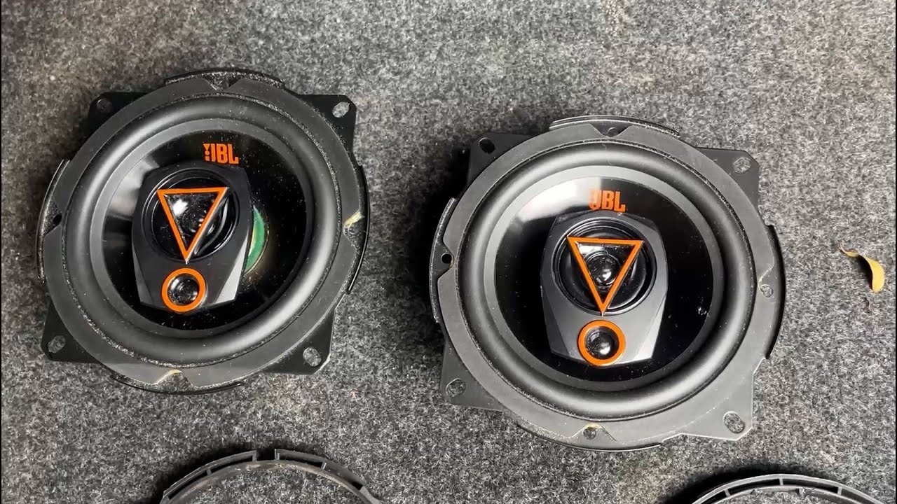 INSTALANDO ALTO FALANTE JBL MULTISYSTEM 5