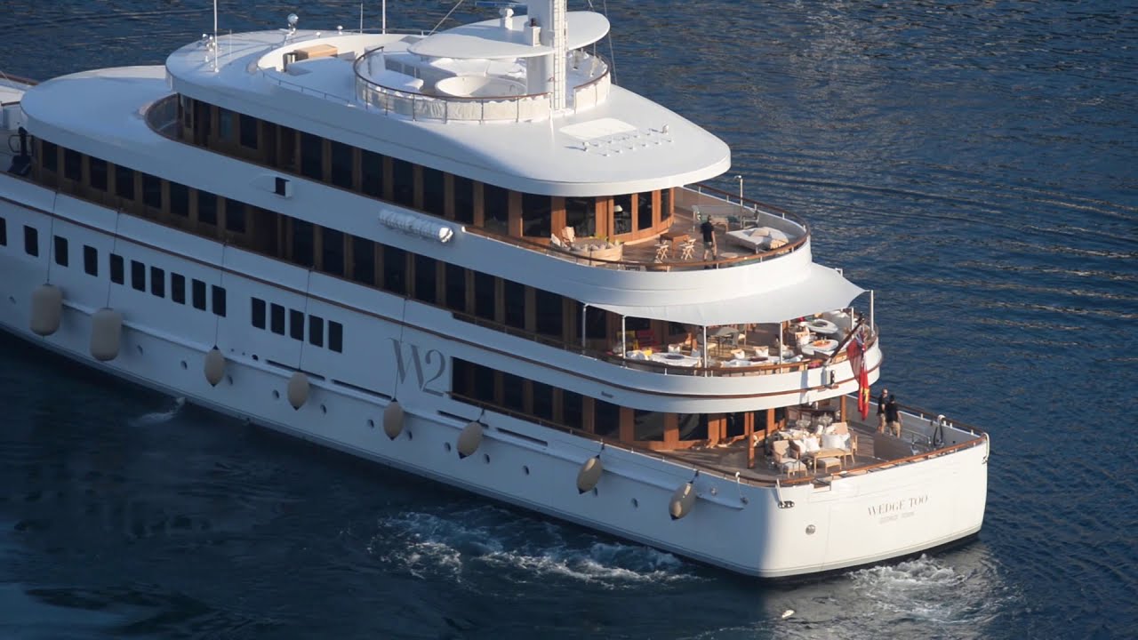 Motor Yacht WEDGE TOO (video #2) in port of Monaco.