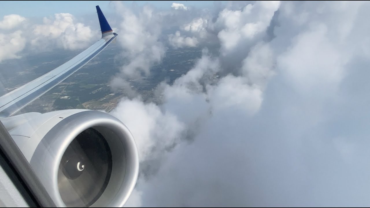 737 MAX 9 ENGINE POWER - Takeoff and En Route Footage