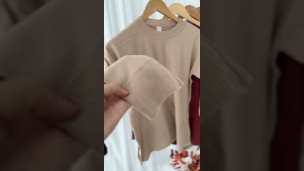 SWEATER GOLDEN - AW24 SAYMOOD