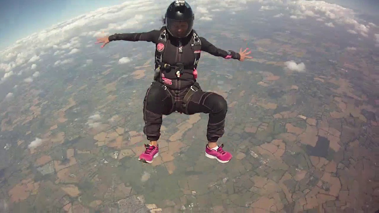 2-way sit-fly with Hazel, Skydive Headcorn, 08-07-17
