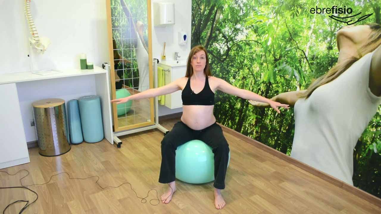Ejercicios con pelota de pilates para embarazadas
