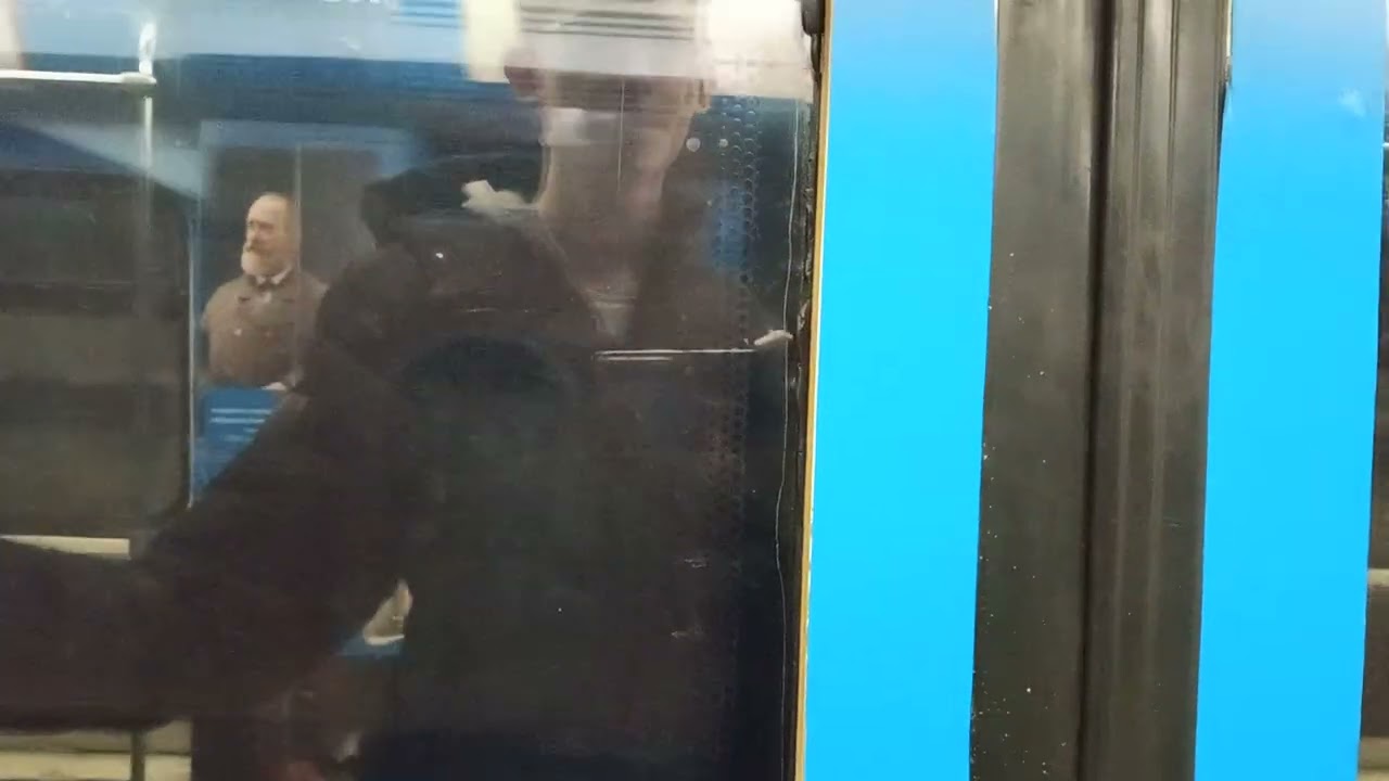 СЛ. Поездка на именном поезде "Учителю и ученику" от Чистых прудов до Комсомольской