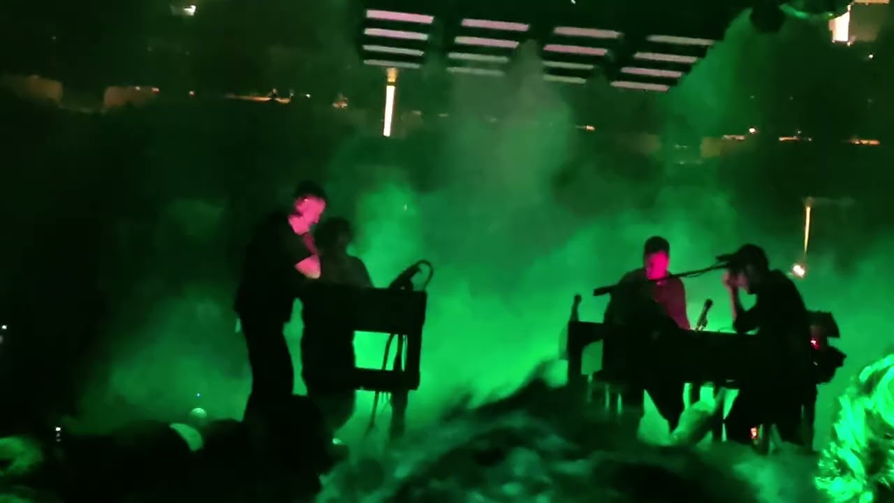 Nin peel it back 2