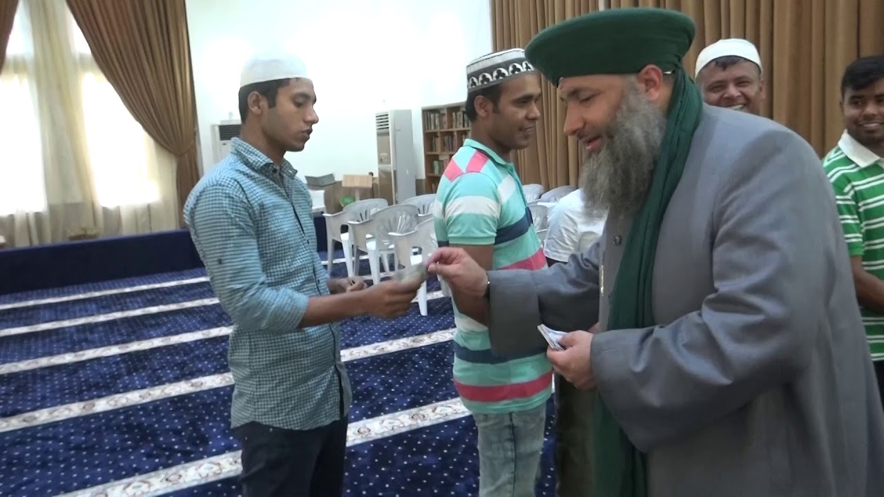 عيد الفطر مع البنغاليين في جامع عمر المختار والشيخ عداي الغريري