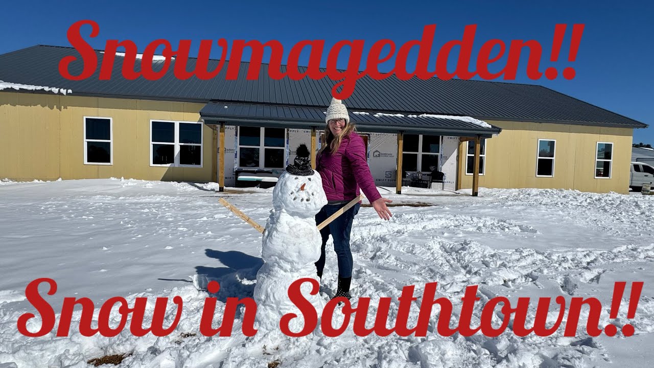Gulf Coast SNOW!!!!   It's Snowmagedden!   everything is shut down!  Even Dunkin!   #dunkin #snow