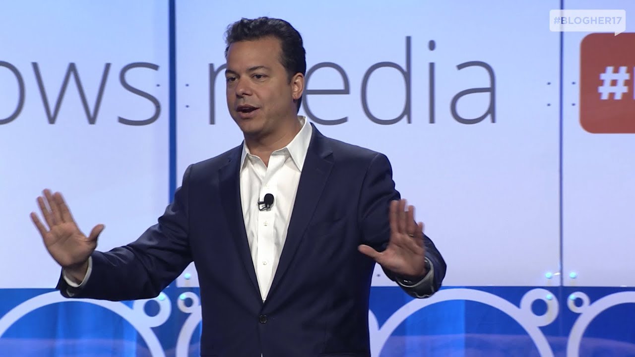 BlogHer 17 - Spotlight: John Avlon