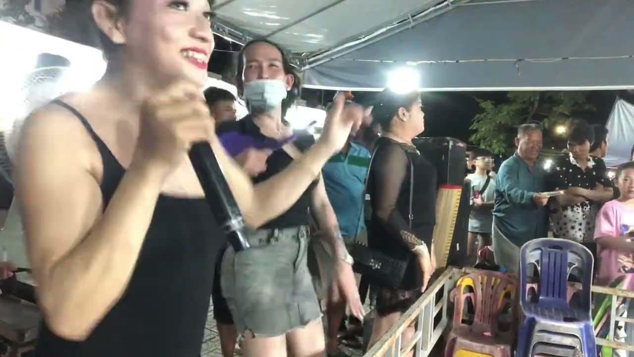 Chuột bọ lễ ông Nguyễn kiên Giang 