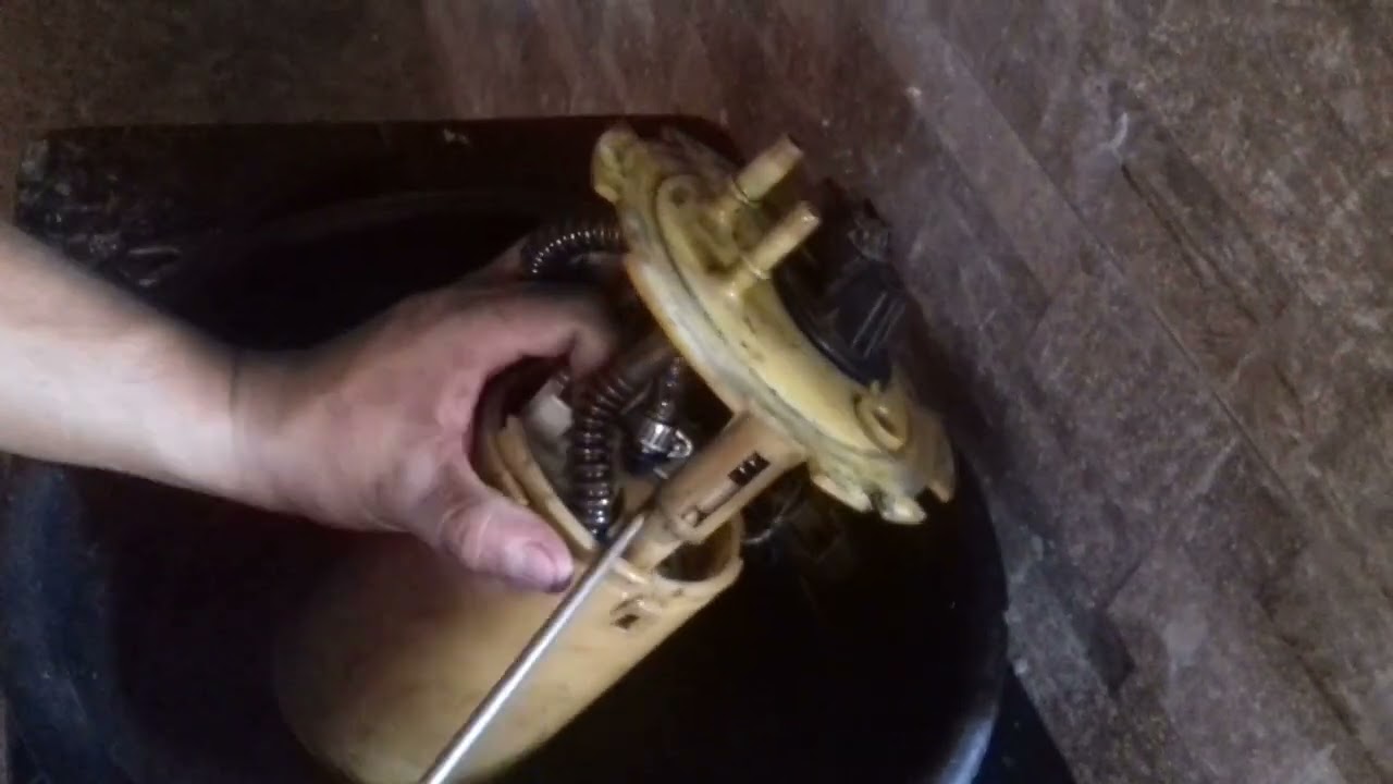 ¿Como desarmar cuerpo de Bomba de combustible para Chevrolet Aveo Family?