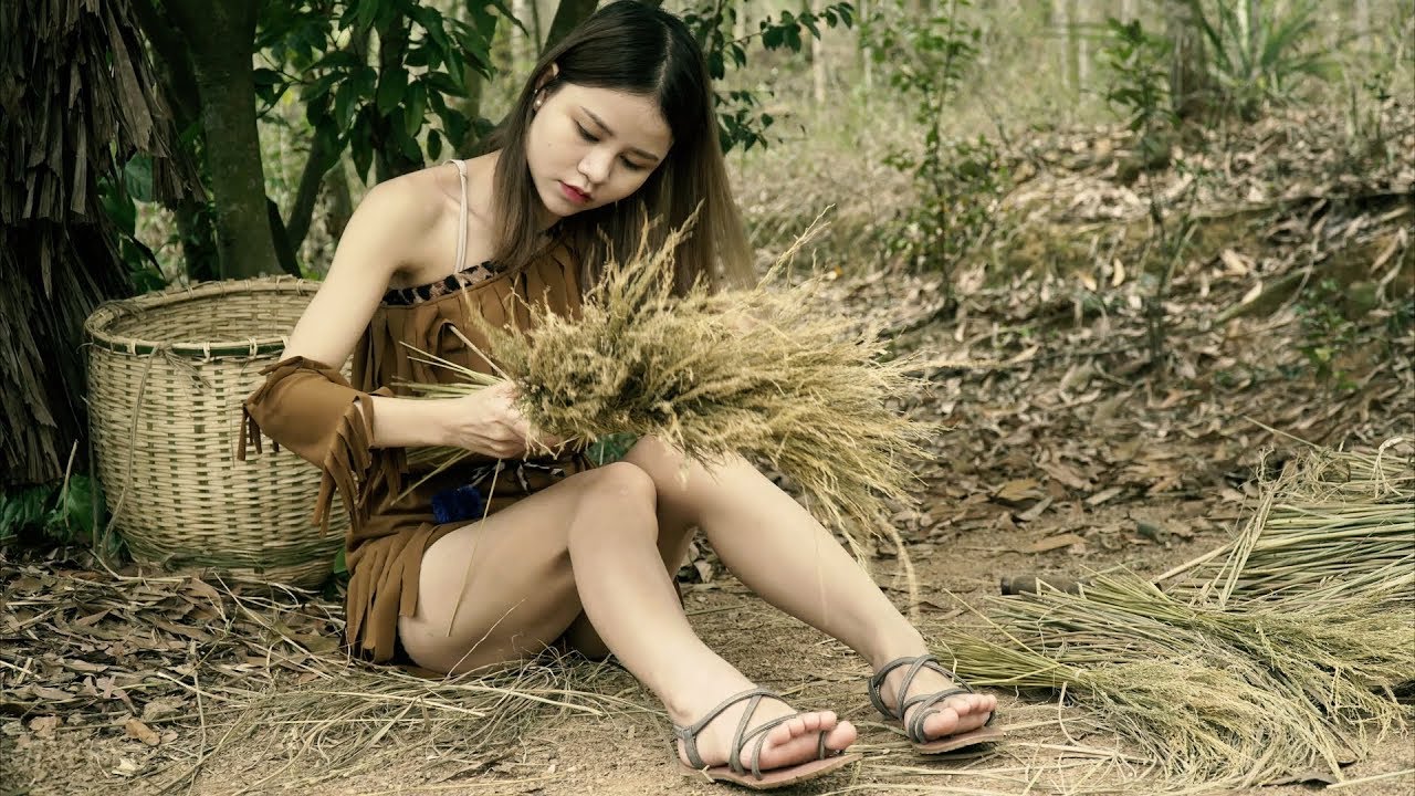 Survival skills - Primitive Skills Make Fairy Broom From Straw | Survival EXP