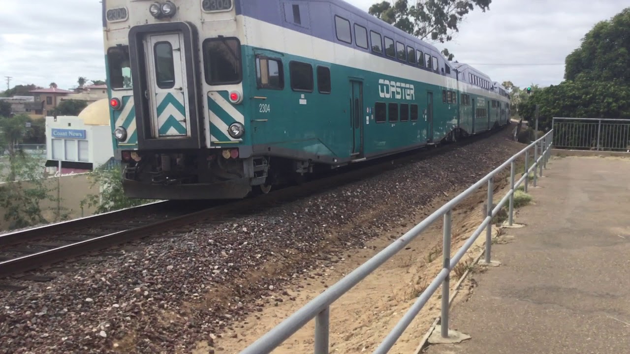 Railfanning Encinitas station 8/17/19