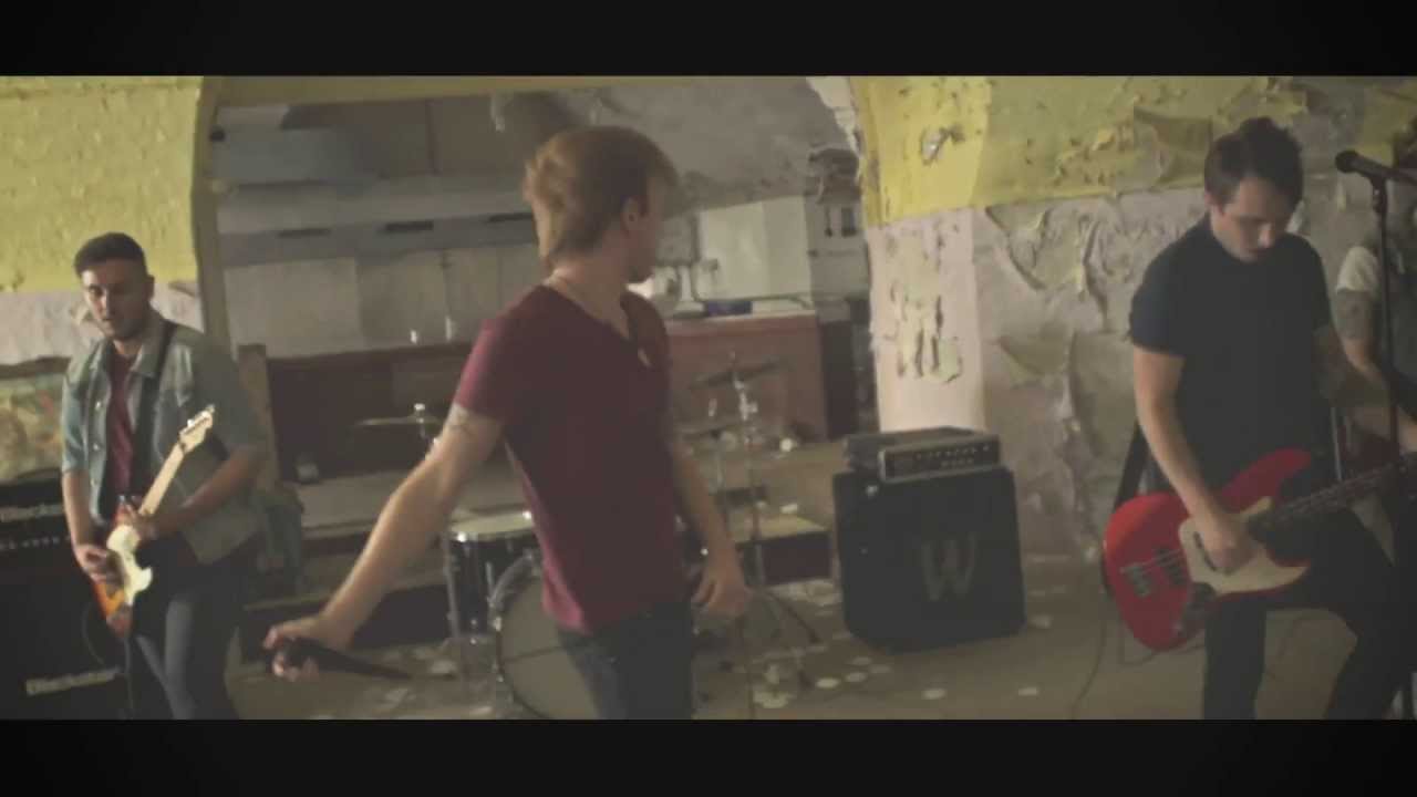 Mallory Knox - Hello (Official Video)