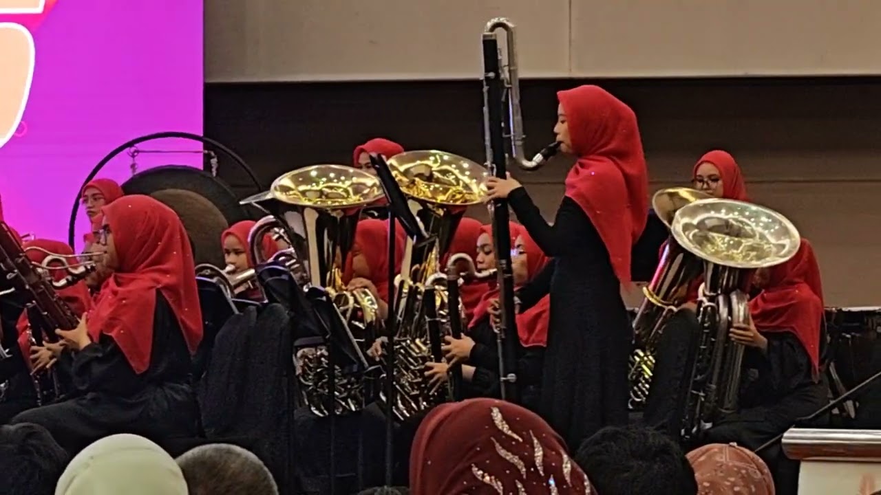 SP Winds performed “Cindai” at MIFBOF 2025