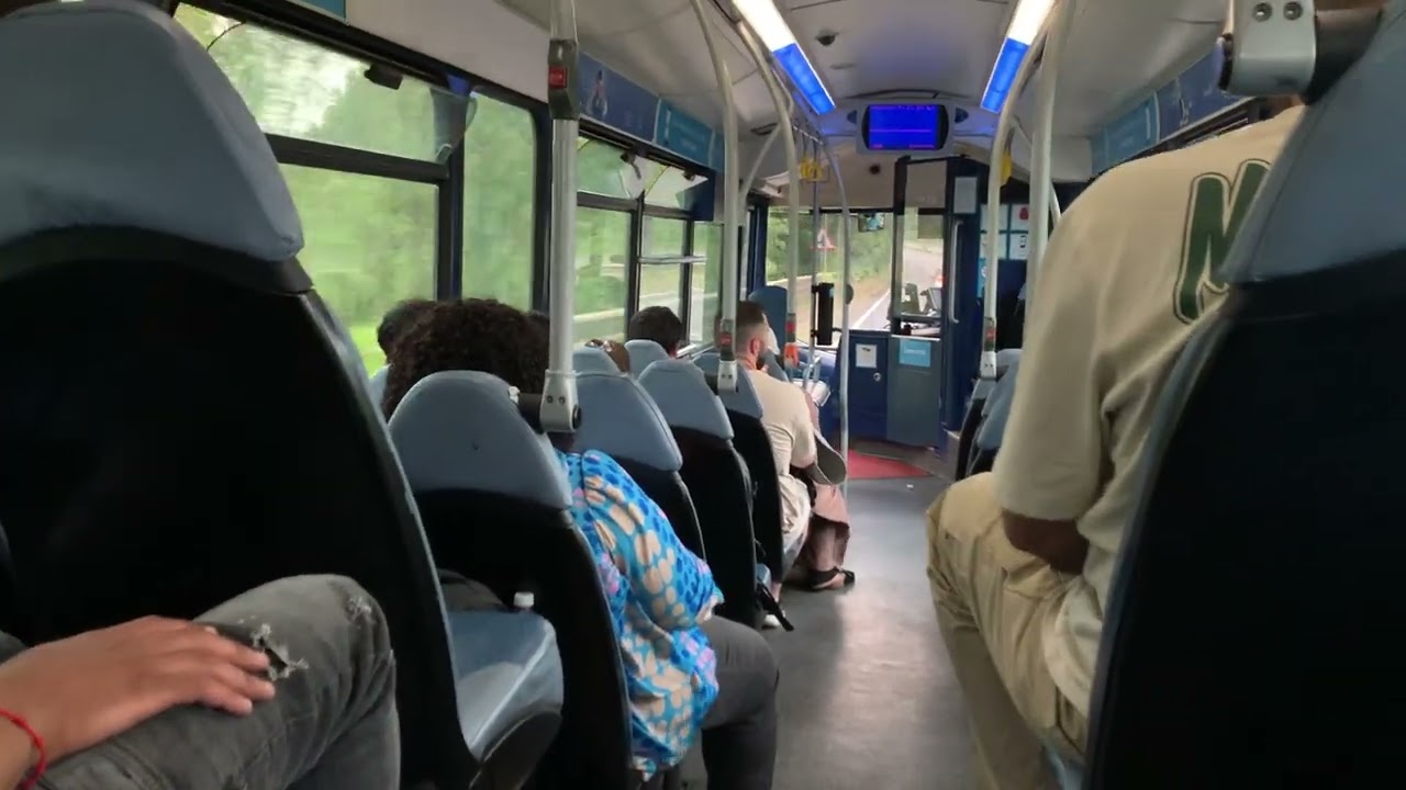 Arriva The Shires CX58 EVD doing BITS