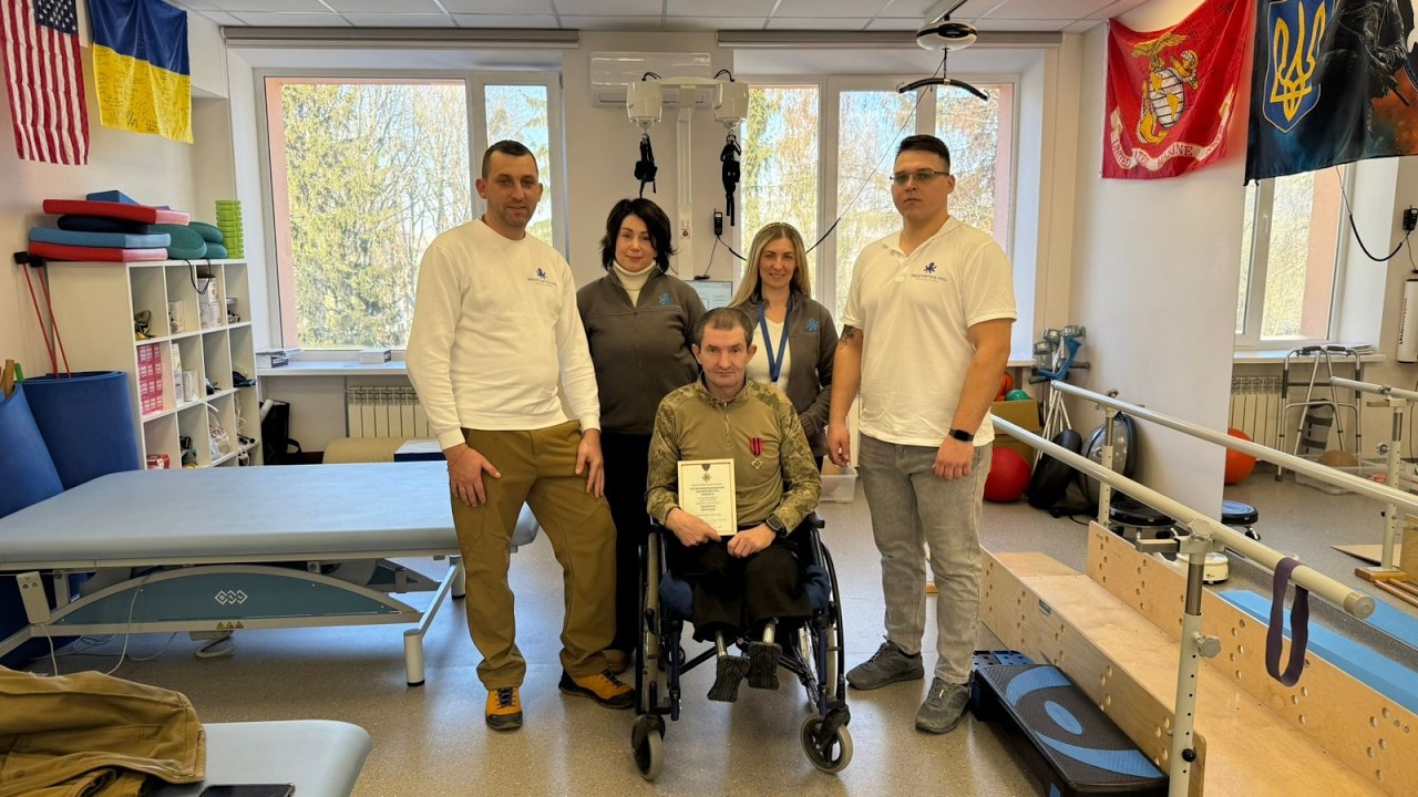 Подвійна ампутація нижніх кінцівок - не вирок PROSTHETICS.PRO ставить Героя України на ноги