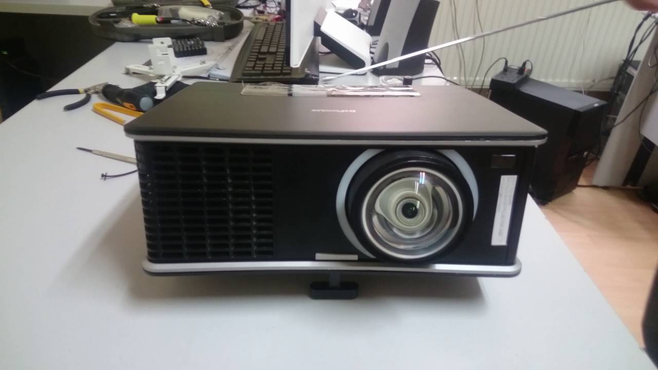 Infocus IN 3916 Lamp Replacement! Part-1 Intro!!!