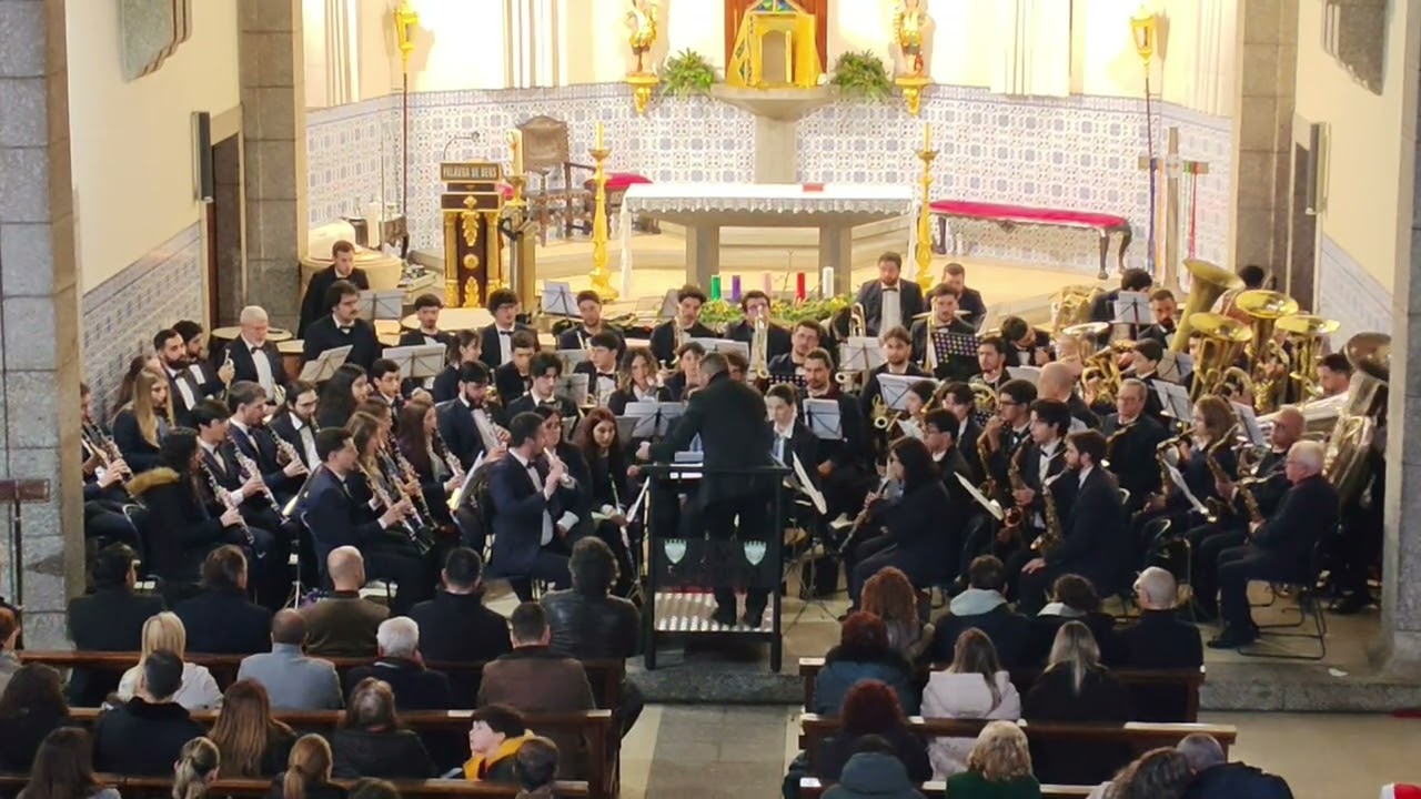 "Irish Tune From County Derry" pela Banda Musical de Pevidém