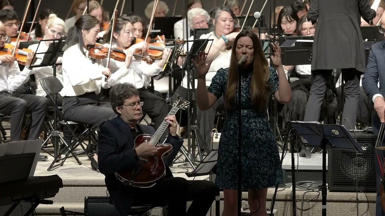 06 Timeless Emotions Les Yeux Ouverts - featuring Emilie-Claire Barlow