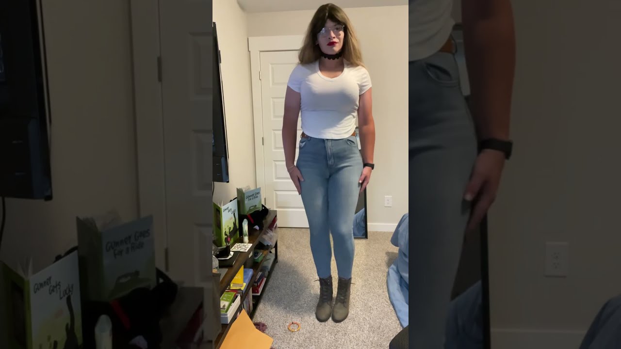 Crossdresser - Crop top and Jeans - Elizabeth Andrews