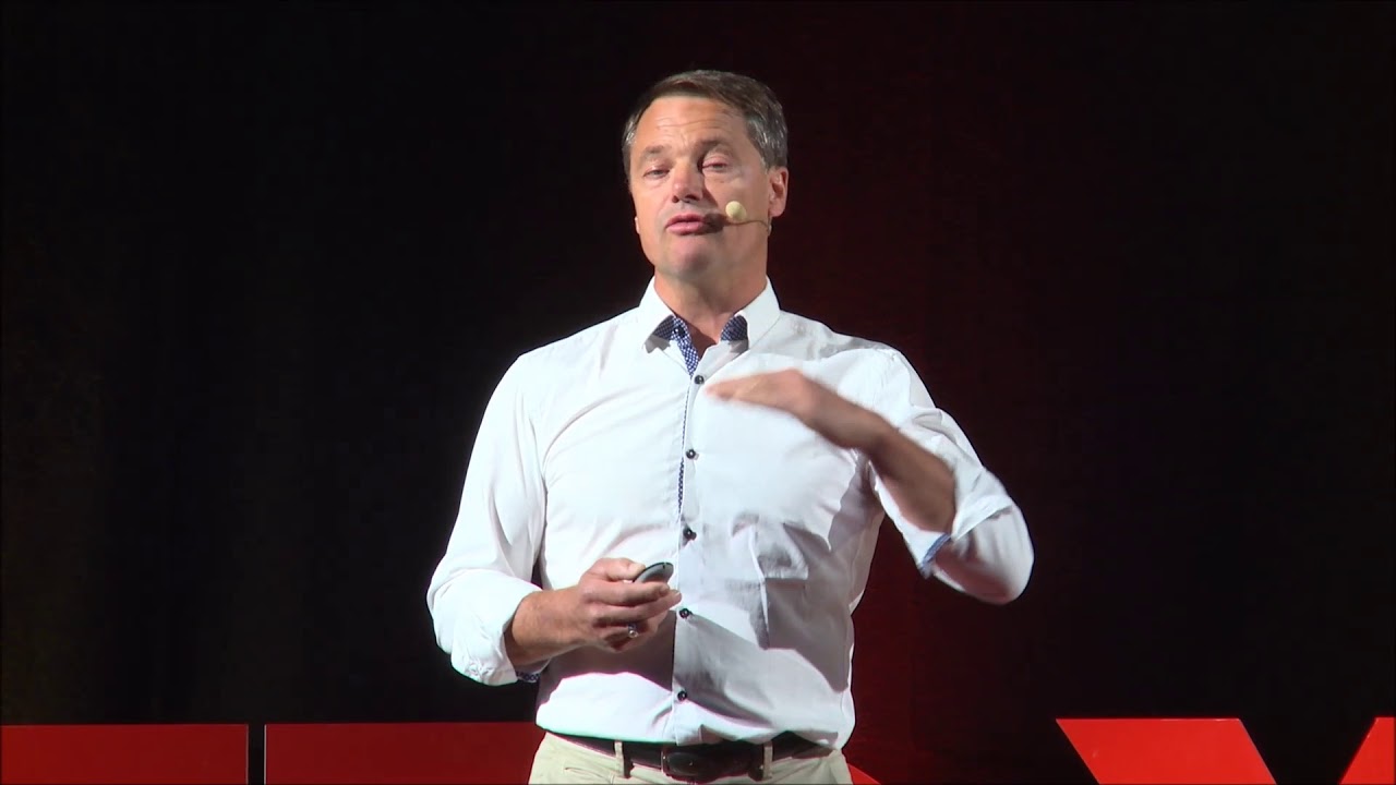 L’échec nous veut du bien ! | Adrien Duvillard | TEDxBelfort
