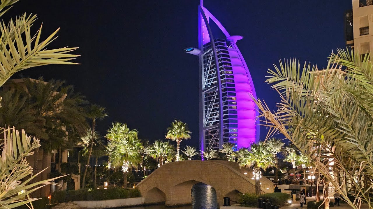 Evening Walk in Dubai Canals | Slow City Night Ambience 