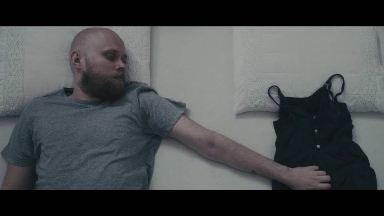 Further Away - Fly Out (feat. Fismoll)