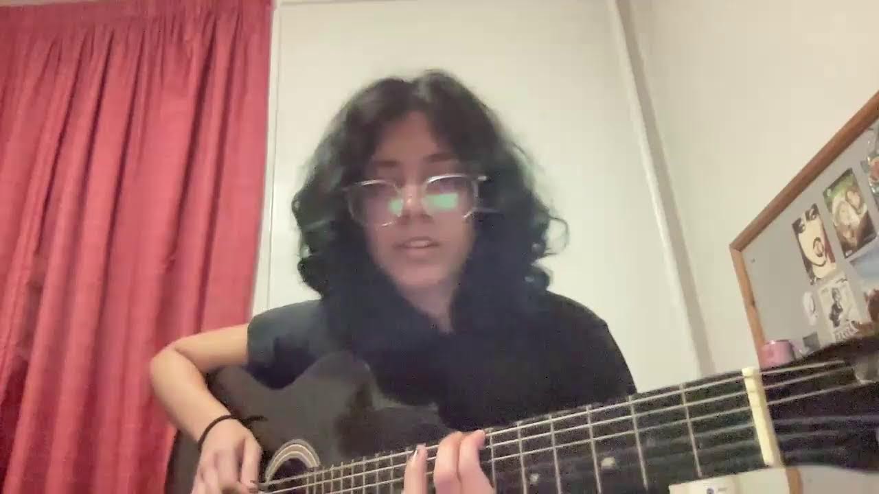 trying to learn 'i see the light' from tangled on guitar [live]