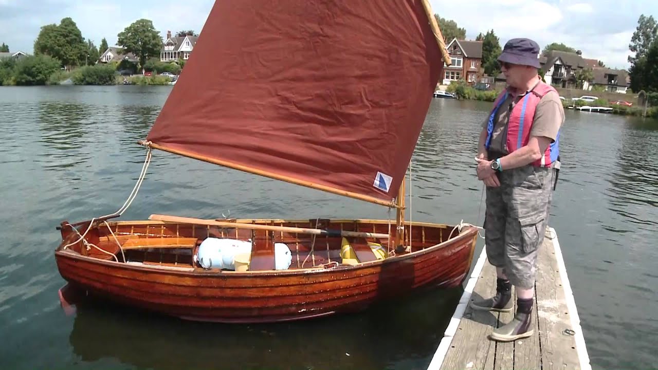 Swallows and Amazons Dinghy sails on the River Thames