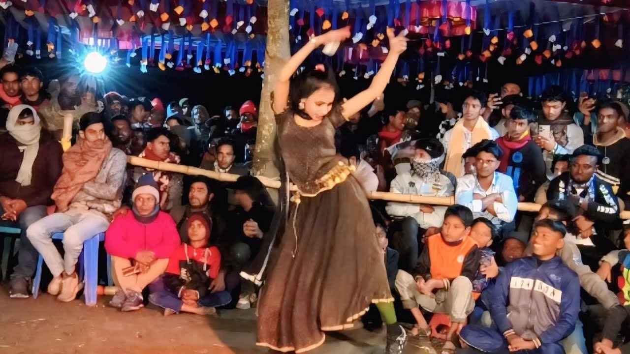Ai Engin Ajke Thake Bad/এই ইন্জিন আজকে থেকে বাদ/Miss Liton/New Bangla Dance Misty/Sm Mayabi