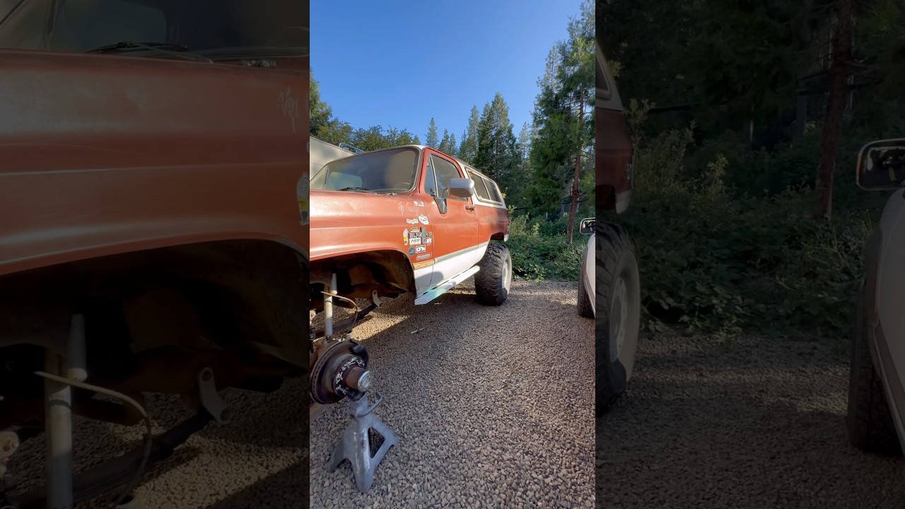 There&rsquo;s a better way to lift your Chevy!! #k5blazer #offroad #squarebodychevy #chevy