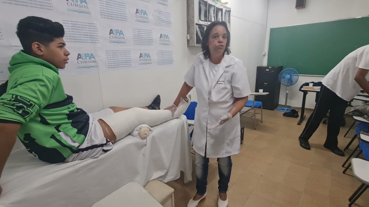 MAIS UMA PARTE DO GESSO INGUINO PODALICO 3/4