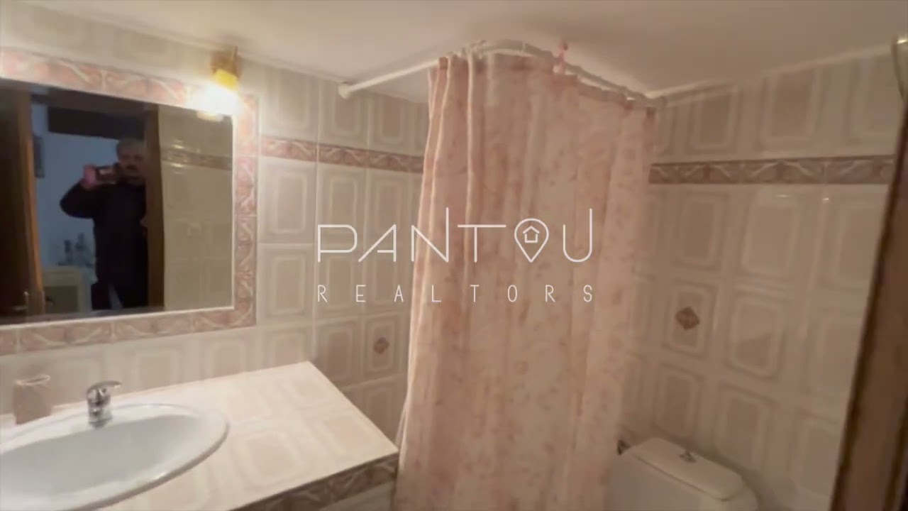 PANTOU REALTORS | 7-348 | Αυθεντικό Κυκλαδίτικο Townhouse με Roof Terrace & Sea View στην Ερμούπολη