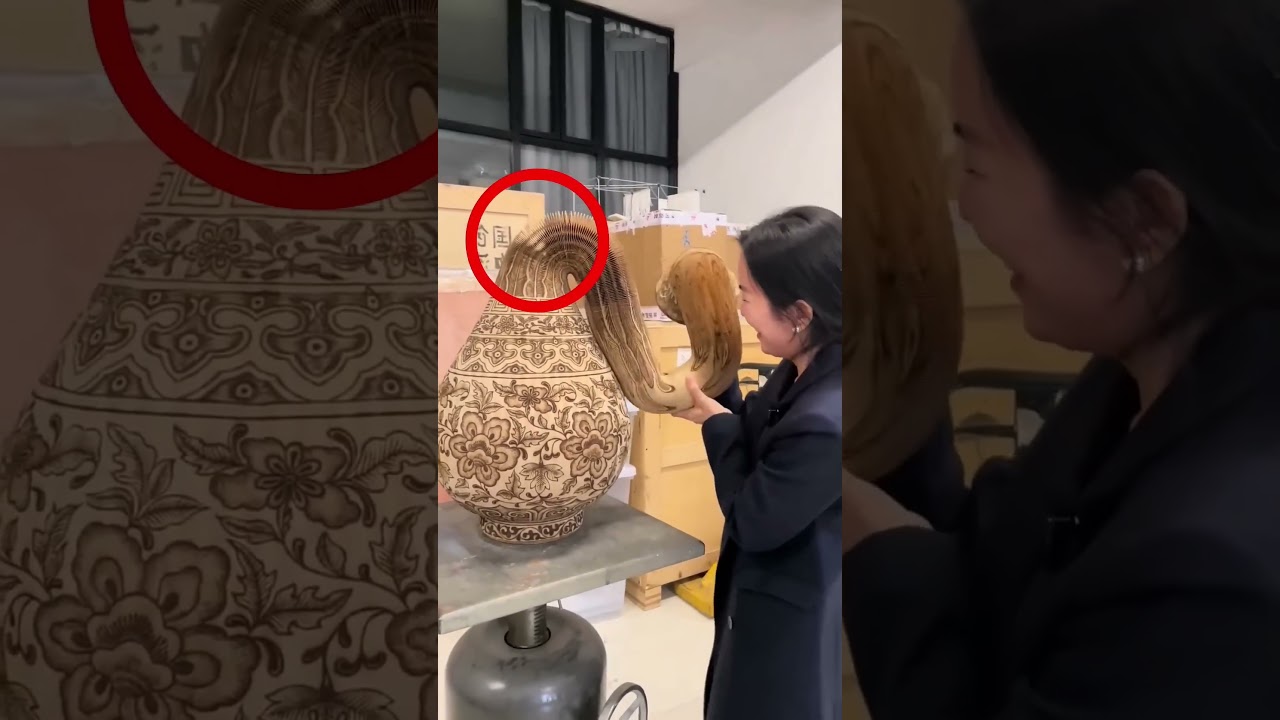 Эта девушка испортила скульптуру.