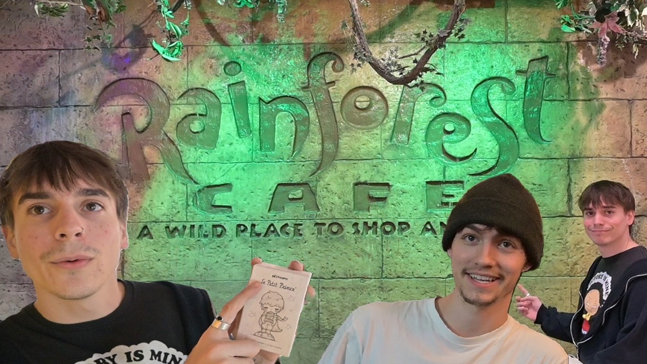 Rainforest Cafe Experience + Labubu Unboxing