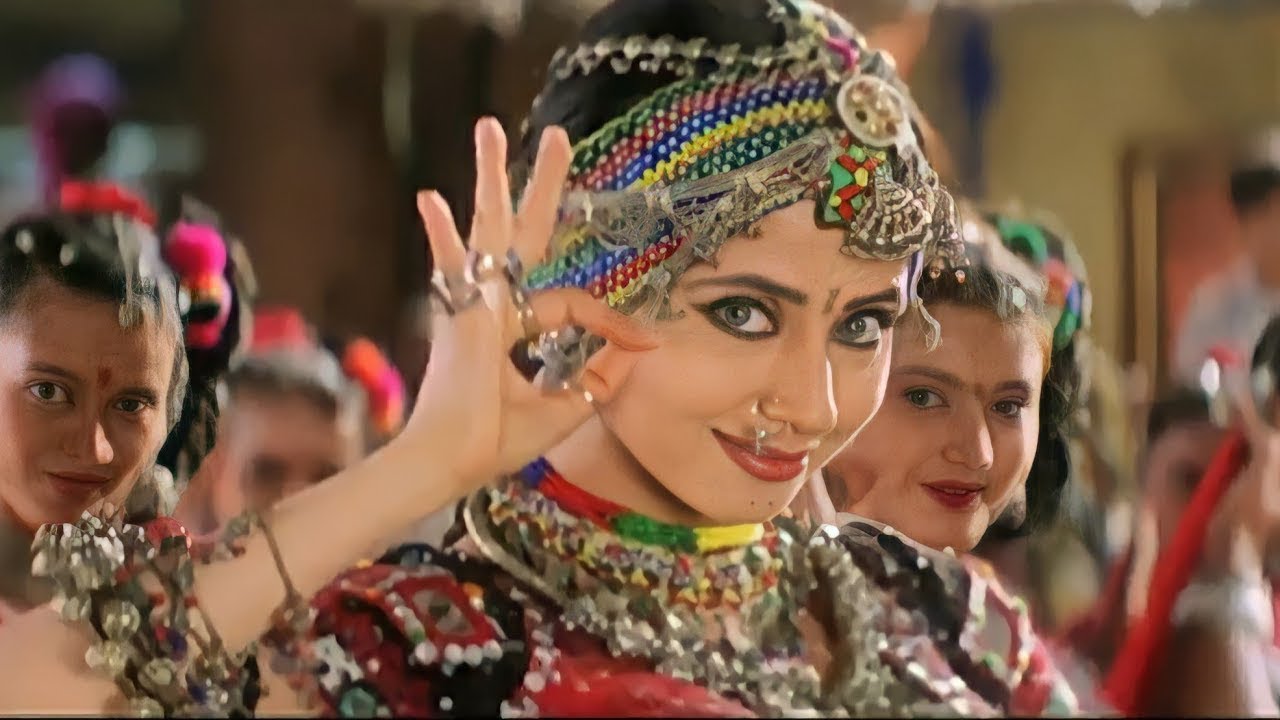 Chamma Chamma Baaje Re Meri Paijaniya | Urmila Matondkar | Alka Yagnik | 90s Hit Item Song
