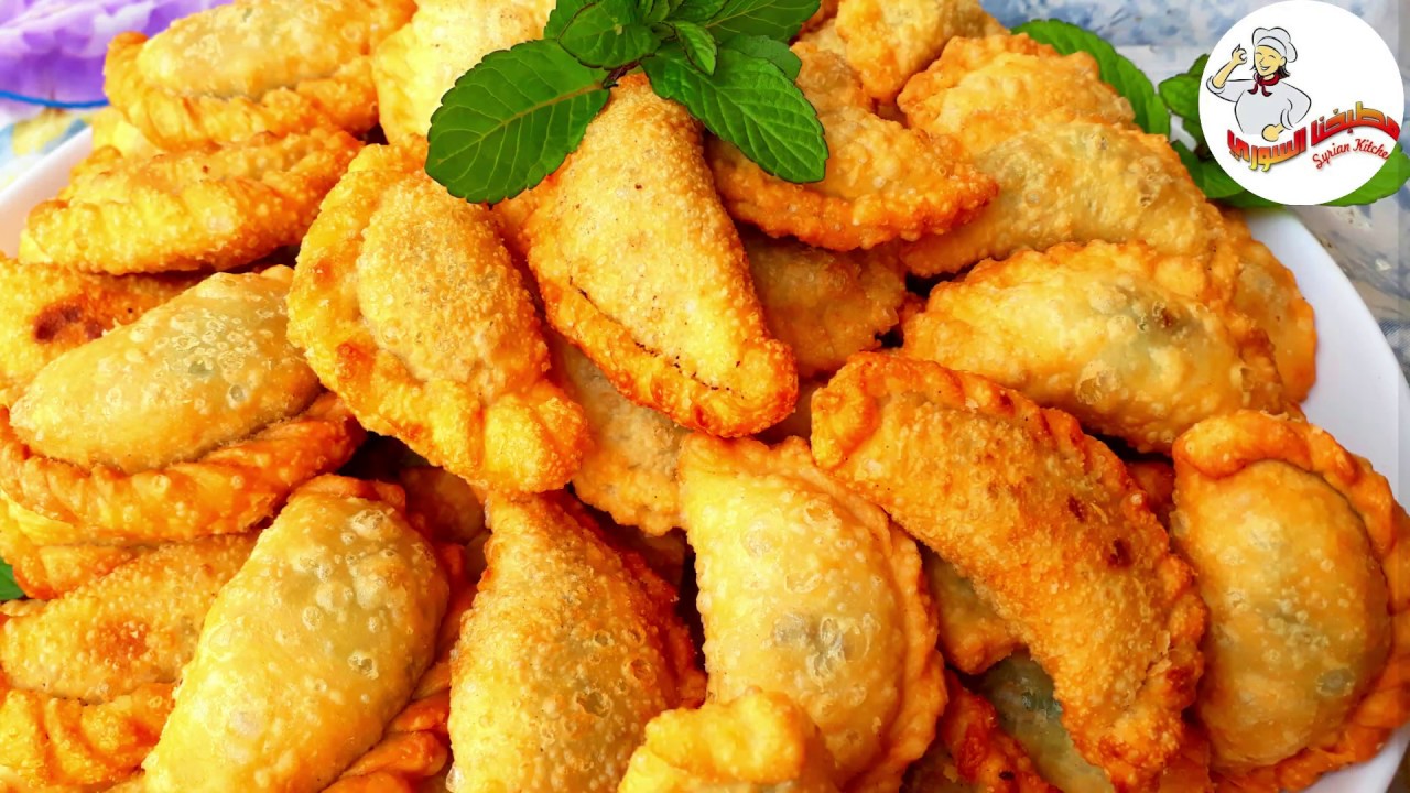 سمبوسك رائع بحشوة  السبانخ واللحم