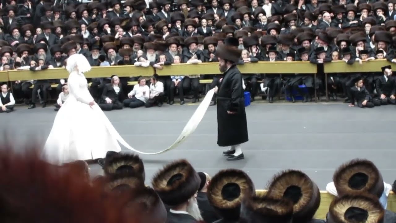 חתונת קרעטשניף סקווירא - מצווה טאנץ אבי החתן אב
