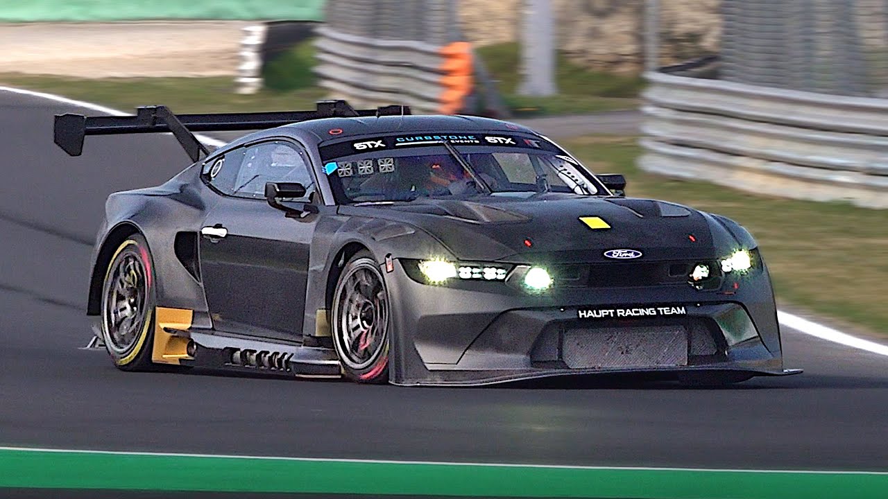 2025 Ford Mustang GT3 feat. unrestricted exhaust sounds amazing Testing flat-out at Monza circuit!
