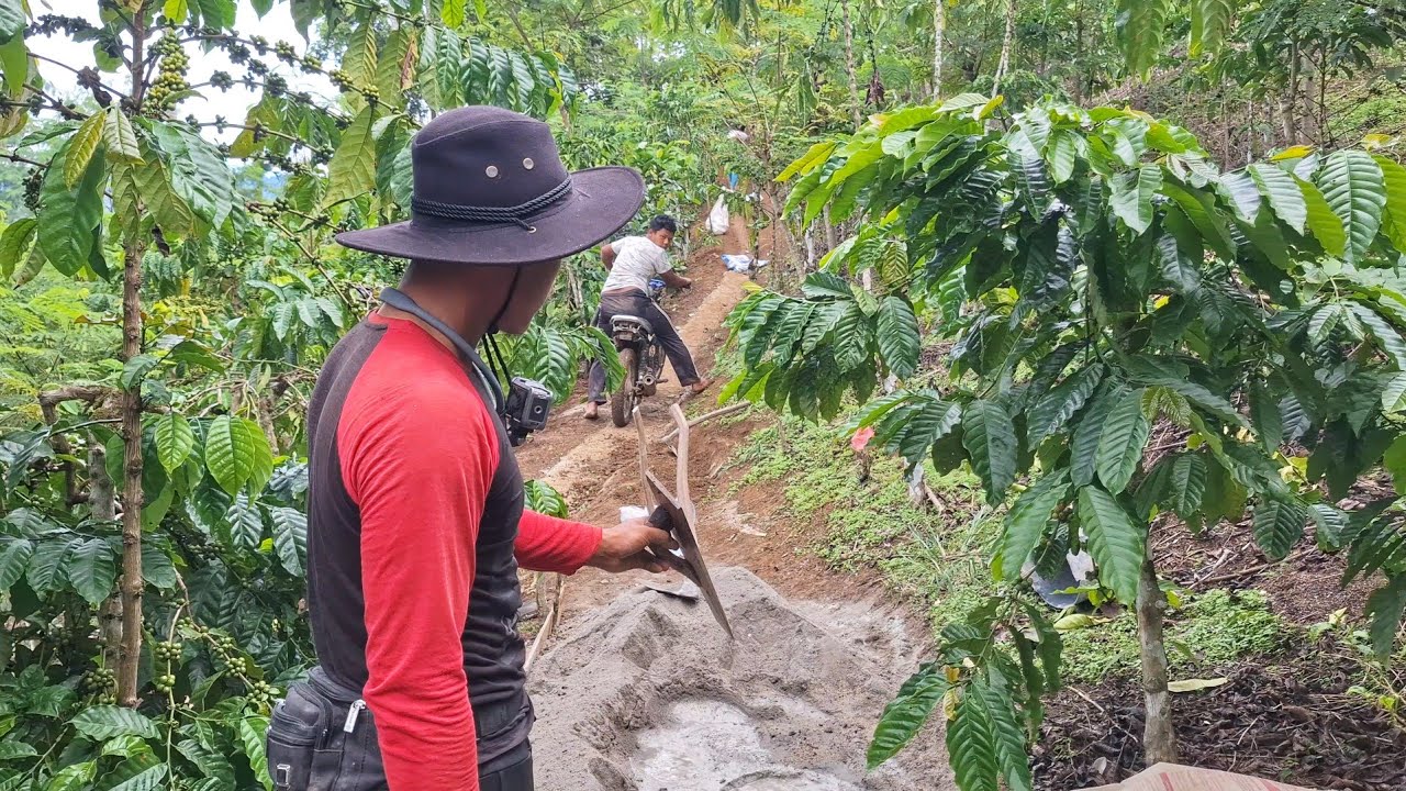 Tahap Finish, Bangun Jalan Menuju Kebun, Kehidupan Nyata, Gaji Beberapa orang